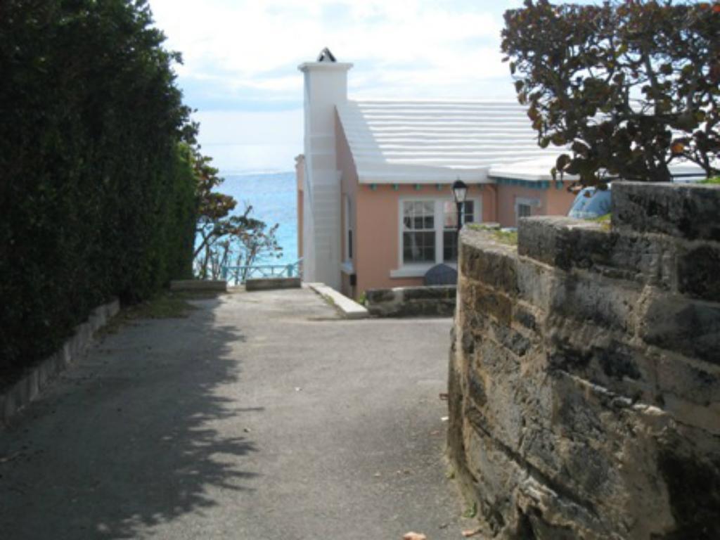 Grape Bay Cottages Mount Pleasant Екстериор снимка