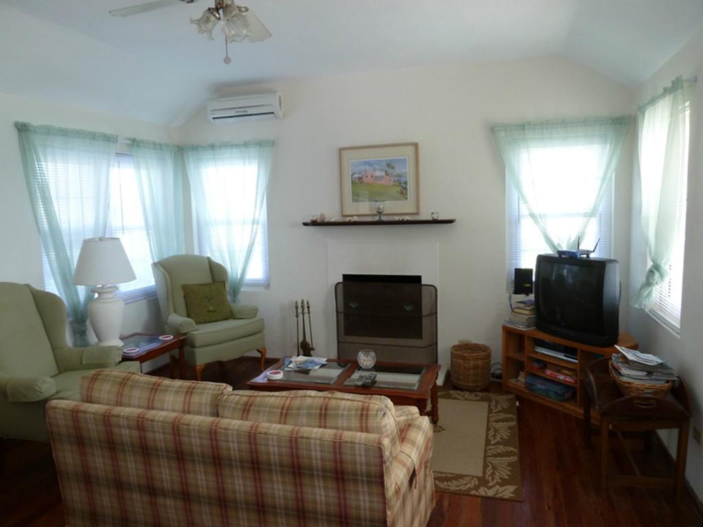 Grape Bay Cottages Mount Pleasant Екстериор снимка